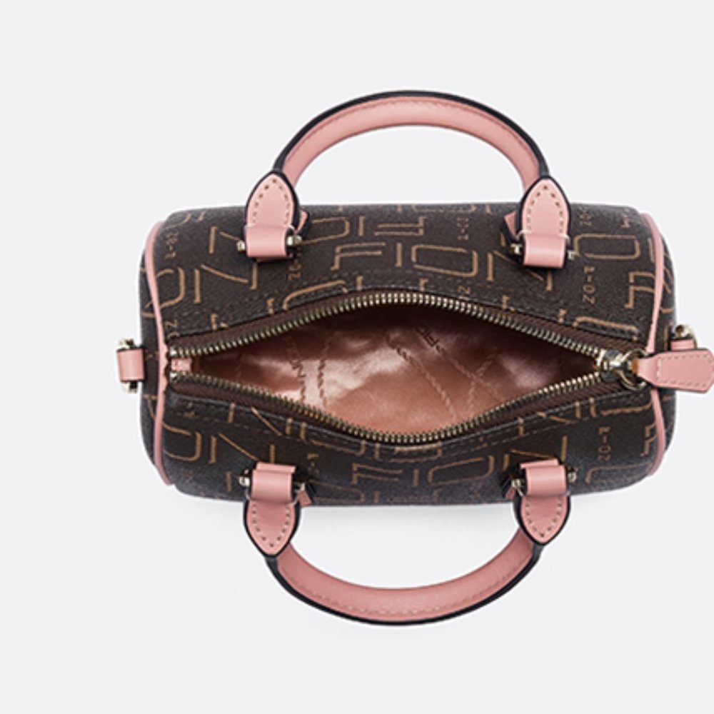 New commuter Boston handbag